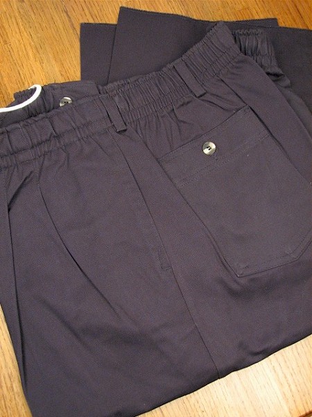 #347457. 46 . NAVY Retail $  55.00 Cotton Casual Pants by CREEKWOOD. ELASTIC TWILL IRR Whs A:  4
