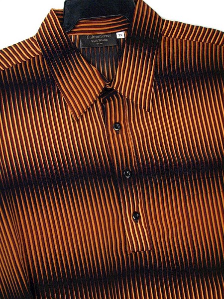 #167761. 4XL BIG. RUST Retail $  46.00 Short Sleeve by FULTON STREET. ABSTRACT BANDED SS Whs B:  1 Whs A:  1