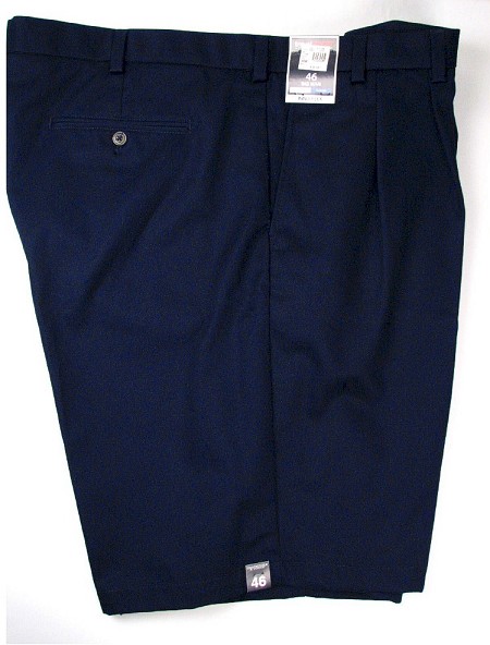 #052393. 52 . NAVY Retail $  46.00 Shorts by ROUNDTREE YORK. FLEX WAIST PLEAT Whs A:  2