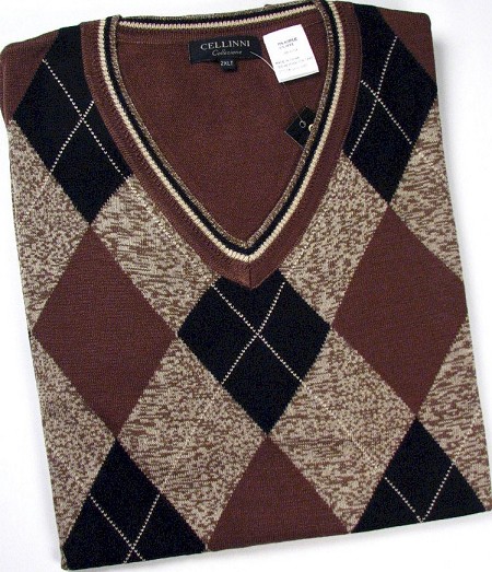 #098636. 2XL TALL. MOCHA Retail $  79.00 Sweaters by CELLINI. V-NECK ARGYLE SWEATER Whs A:  4